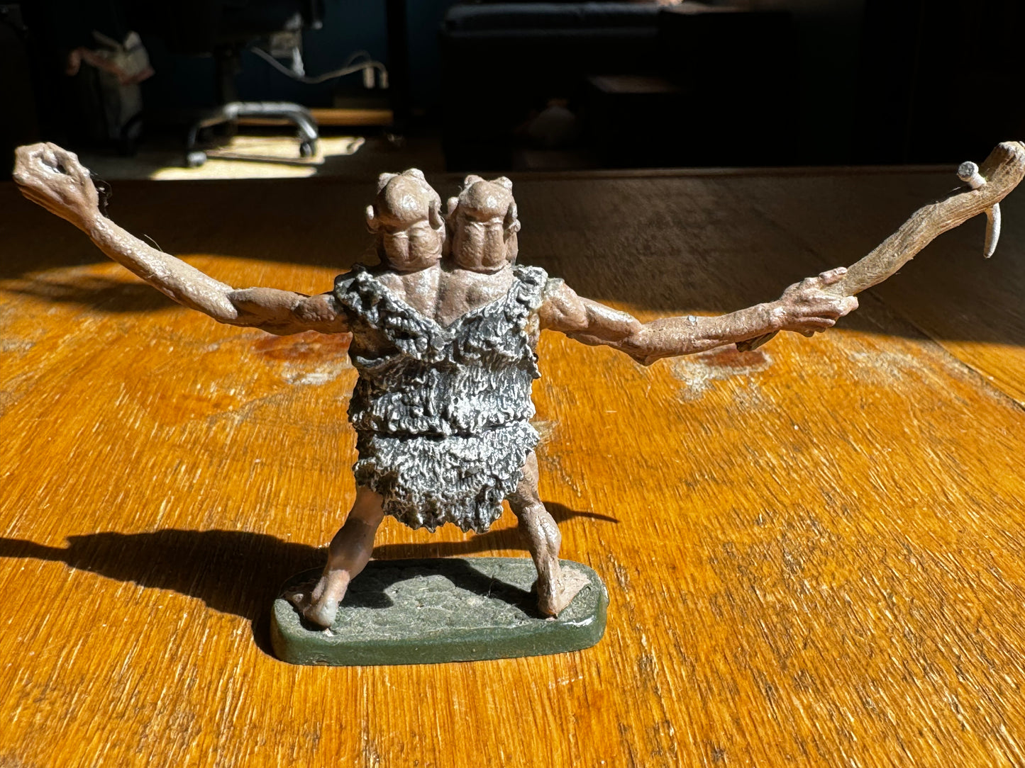 Hand-Painted D&D figure - Ettin (2-headed giant)