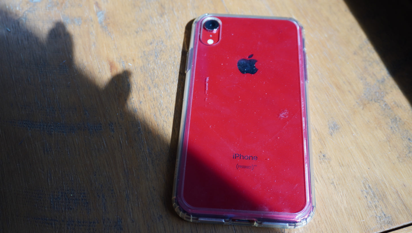 Apple iPhone XR - Red