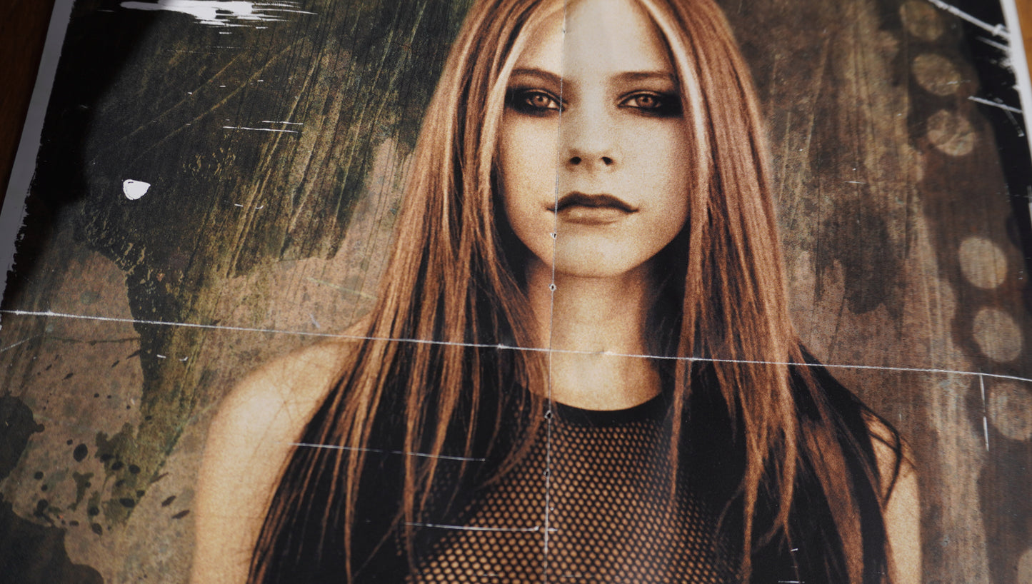 Avril Lavigne - Under My Skin   +2-sided CD poster