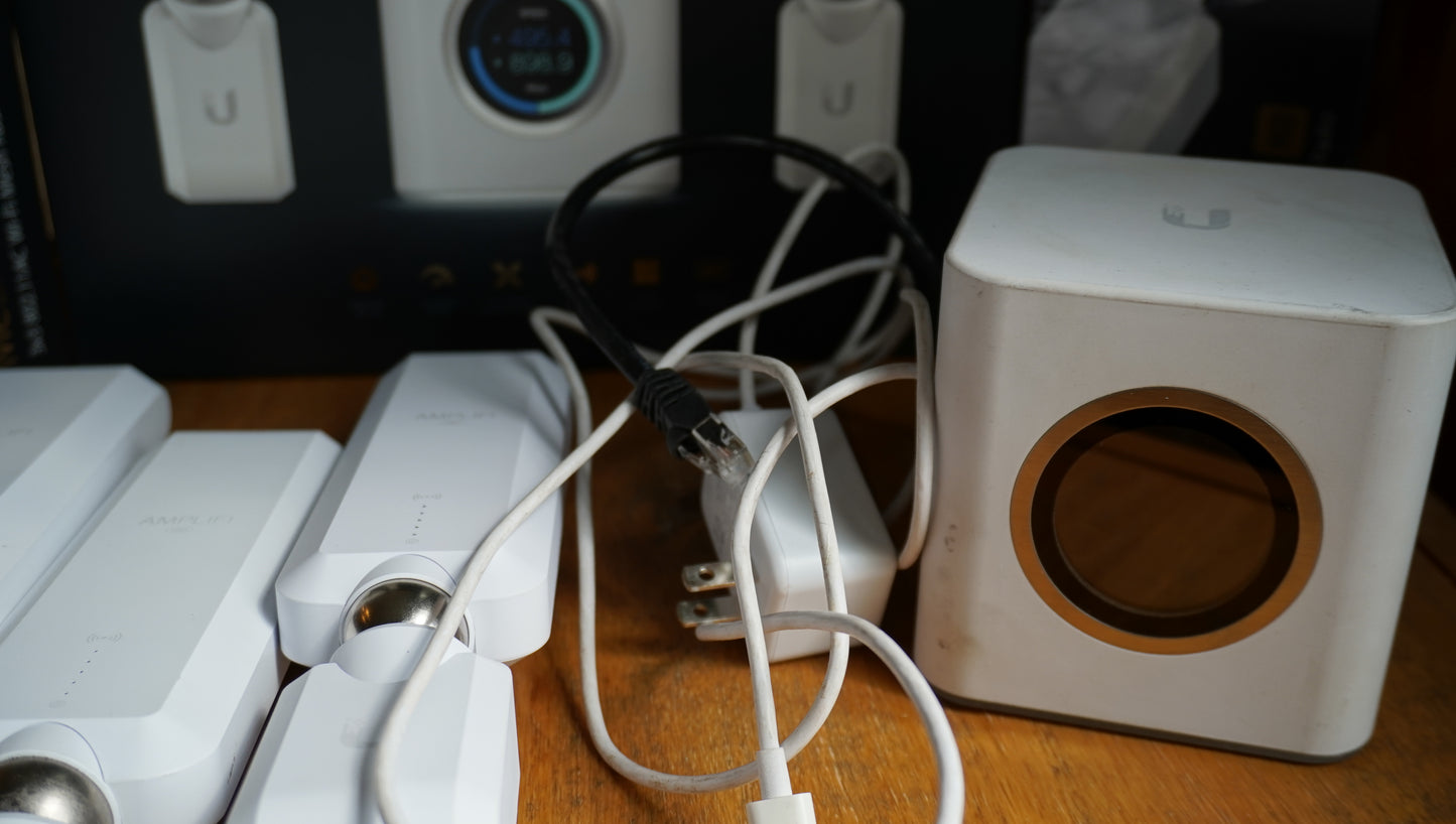 Amplifi HD Home Mesh Wi-Fi set