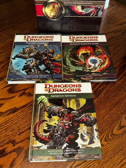 Dungeons & Dragons: 4th Edition Core Rulebook Collection - Player's Handbook, Dungeon Master's Guide, Monster Manual